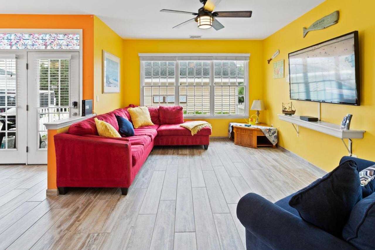 The Lucky House, The Popular House In Atlantic City! Wow! *
