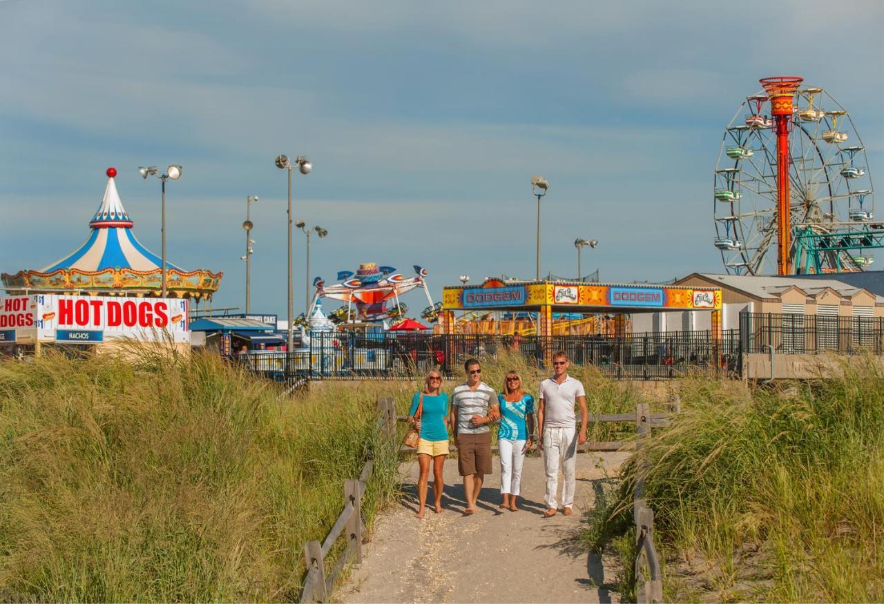 The Lucky House, The Popular House In Atlantic City! Wow! *